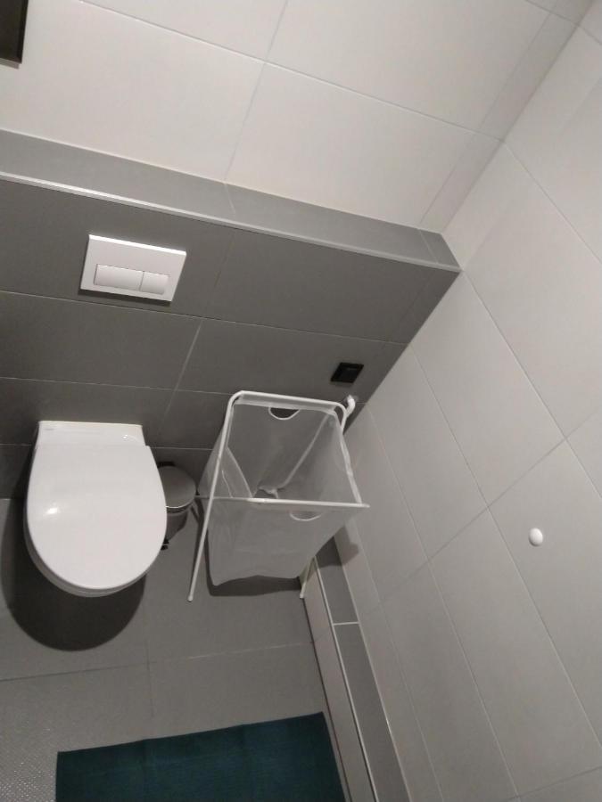 Apartament Zielona Wierzba Blisko Sky Tower Apartment Wrocław Exterior foto